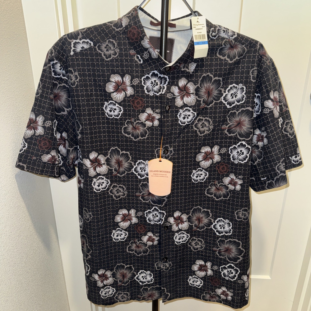 Tommy Bahama Mens Hawaiian Button Up Shirt Size XL Floral Hibiscus Black